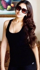 Actress Sayesha Saigal HD Photos Gallery