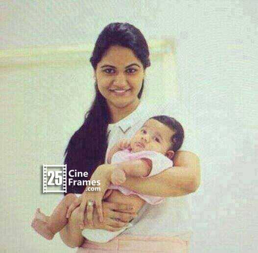 Allu Arjun Sneha Reddy Born Baby Boy Son Photo Exclusive