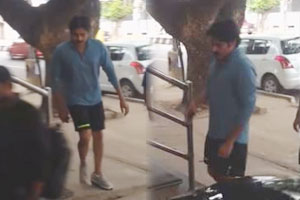 Pawan Kalyan hitting gym (Video)