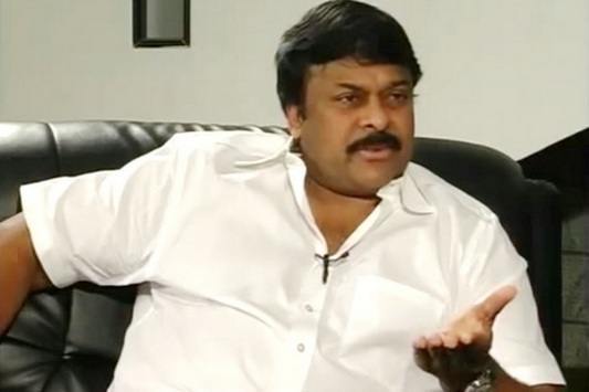 Chiranjeevi Serious Warning To Anchor For Asking About His Daughter Sreeja