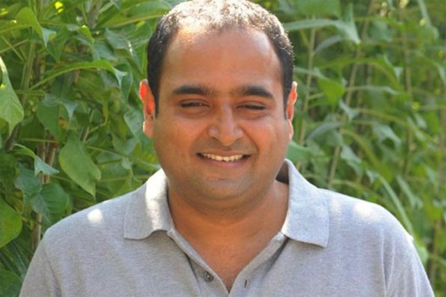 Vikram Kumar engaged and all set to marry in September!