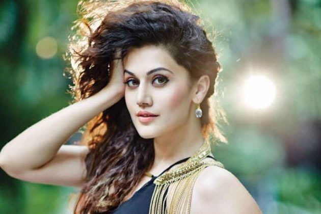taapsee-pannu-turns-out-to-be-a-golden-goose-for-bollywood-filmmakers