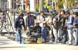 Iddarammayilatho_working_Stills_c887de10698a3fb655acaf87cb074d21