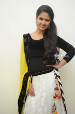 Avika Gor Photoshoot Photo Stills 25CineFrames