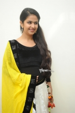 Avika Gor Cute Photos Gallery