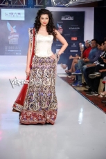 Hamsa Nandini New Ramp Walk Stills 25CineFrames