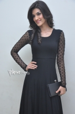 Kriti Sanon Photos at 1 Nenokkadine Audio Launch 25CineFrames