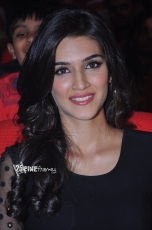 Kriti Sanon Photos at 1 Nenokkadine Audio Launch 25CineFrames