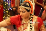 Sumanth Lady Getup Stills in Emo Gurram Egaravachu 25CineFrames