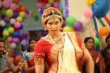 Sumanth Women Getup Photos in Emo Gurram Egaravachu 25CineFrames