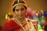 Sumanth Women Getup Photos in Emo Gurram Egaravachu 25CineFrames