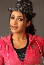 Catherine Tresa Photo Shoot Stills