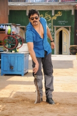 Nagarjuna-Bhai-Telugu-Movie-Stills-26