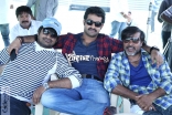 Ramayya Vasthavayya On Location New Stills