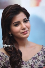 Samantha Latest Photos at Attarintiki Daredi Press Meet