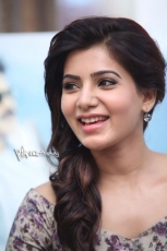 Samantha Latest Photos at Attarintiki Daredi Press Meet