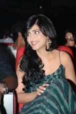 Shruthi-Hassanin-Yevadu-Audio-Launch-21