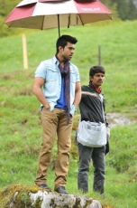 yevadu-working-stills-2