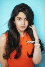 Alia Bhatt Latest Photoshoot Stills 25CineFrames