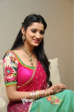 Richa Panai New Photo Stills 25CineFrames