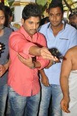 Allu Arjun Trivikram Srinivas New Film Launch Photos 25CineFrames