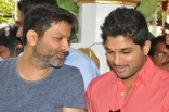 Allu Arjun Trivikram Srinivas New Film Launch Photos 25CineFrames