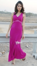 Deeksha Panth New Photos in Pink dress 25CineFrames