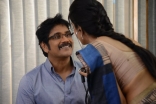 Manam Movie Nagarjuna Shriya Saran Naga Chaitanya and Samantha Stills