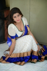 Actress Harini Hot Spicy Photo Shoot