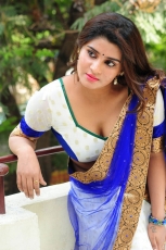 Actress Harini Hot Spicy Photo Shoot