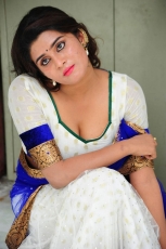 Actress Harini Hot Spicy Photo Shoot