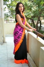 Isha Chawla Latest Hot Navel  Saree Photos Stills