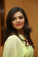 15-Sri-Mukhi-Latest-Glamorous-Photos