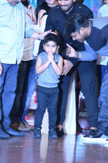 Allu Arjun Sneha Reddy Son Allu Ayaan Latest New HD Photos