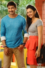 Gopichand Rakul Preet Singh Loukyam Movie Photos Stills