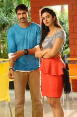 Gopichand Rakul Preet Singh Loukyam Movie Photos Stills