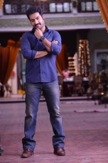 Jr Ntr Rabhasa Movie New Latest Stills Samantha Pranitha