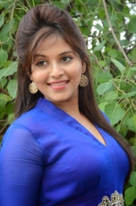 Anjali Latest Photos Stills at Geethanjali Pressmeet