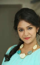 Keerthi New Actress Photoshoot Stills