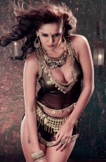 Nathalia Kaur Hot PhotoShoot in Gold and Black Dress