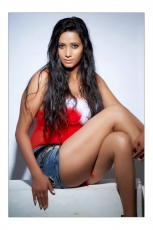 Sanjana Singh Hot PhotoShoot Photos