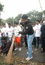 Nagarjuna Akkineni Family Joins Swachh Bharat Photos