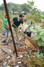 Nagarjuna Akkineni Family Joins Swachh Bharat Photos