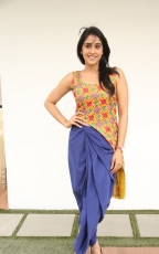 Regina Cassandra Pillanuvvu Leni Jeevitham Actress Photos Gallery