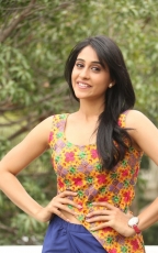 Regina Cassandra Pillanuvvu Leni Jeevitham Actress Photos Gallery