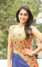 Regina Cassandra Pillanuvvu Leni Jeevitham Actress Photos Gallery