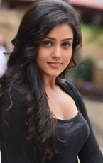 Mishti Chakraborty Actress Latest Hot Photo Shoot Stills Photos in Black Dress