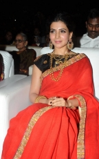 Samantha Red Saree Hot Stills at Son of Sathyamurthy Audio Launch Function