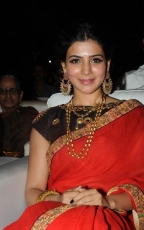 Samantha Red Saree Hot Stills at Son of Sathyamurthy Audio Launch Function