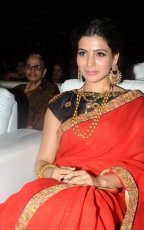 Samantha Red Saree Hot Stills at Son of Sathyamurthy Audio Launch Function